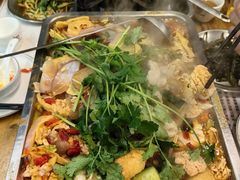 -后街佬·炭火鲜鱼杂(南城店)