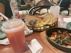 -CRAZYONES西班牙海鲜饭(上海美罗城店)