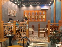 -茶理宜世(乐峰广场·尝乐集店)