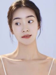 -定格摄影·轻奢定制写真馆
