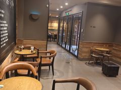 大堂-星巴克(天津五大道店)