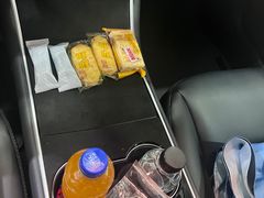 -TESLA 特斯拉(深圳坂田特斯拉中心)