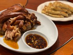 -聚首堂·特色小吃·肘子(什刹海德胜门店)