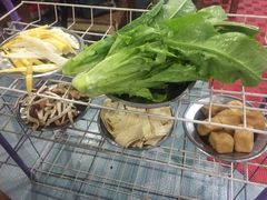 -钰洁腊排骨火锅