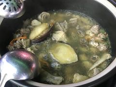 -吉品莞家·鲍鱼鸡煲(东莞店)