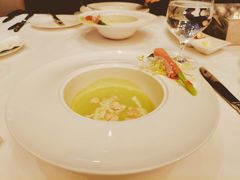 -龙虾酒吧扒房(宁波香格里拉店)