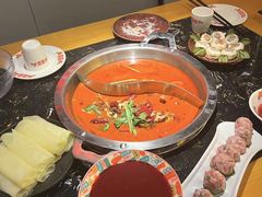 -憨孃孃·重庆老火锅(红山黑金店)