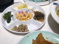 -稻品香小锅饭豆腐馆(北三路店)