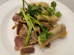 -月亮房·白斩鸡(娄山关路店)