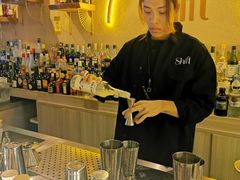 -Shift cocktail bar鸡尾酒吧
