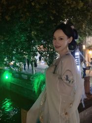 -一揽芳华汉服旗袍体验馆(拙政园店)