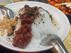 乐山椰奶绵绵冰-四小区火锅·巷子里的重庆火锅(花照壁店)