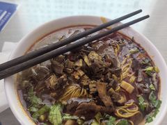 -崇州余荞面(落虹桥店)