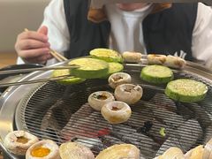 -围炉肉舍丹东海鲜烤肉·烤活鳗(步行街店)