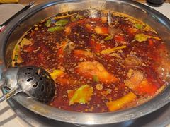 -肖肖酸萝卜鱼火锅(总店)