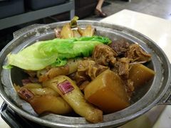 牛腩啫粉-又一间茶点轩(百汇广场店)