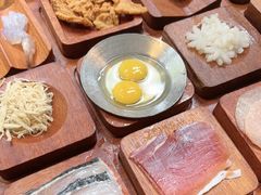 -银米·云南传统过桥米线(双廊黑金冠店)
