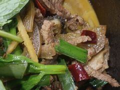 -榕江牛瘪牛肉火锅