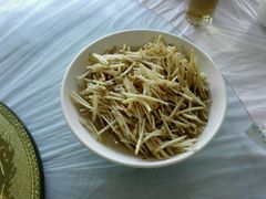 -天乐农家鱼头王(天目湖店)