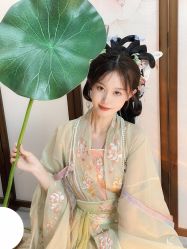 -一揽芳华汉服旗袍体验馆(拙政园店)