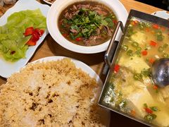 蜂窝土豆-自贡盐帮菜·玩辣餐厅(樱花园西街店)