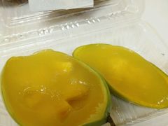 -志龙皇冠吃货椰子铺