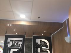 -麦当劳(华融店)