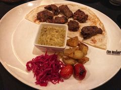 -Efes Turkish & Mediterranean Cuisine 艾菲斯餐厅(陆家嘴店)