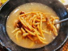 折耳根绿豆排骨煲-老号尤兔头(幸福店)