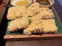 -银米·云南传统过桥米线(双廊黑金冠店)