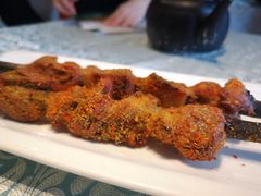 戈壁滩红柳烤肉-巴扎美食·新疆菜·西域歌舞表演餐厅(新疆大厦店)
