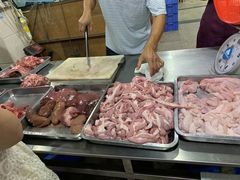 -标记美食新鲜猪杂(兴南大道店)