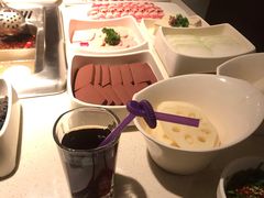 -海底捞火锅鲜切牛肉主题店(长寿路店)