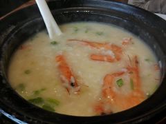 鲜虾粥-颐和•海鲜砂锅粥•啫啫煲(奥林匹克广场店)