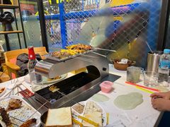 -河坝烧烤串城(金达莱店)