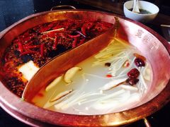 -宽巷子成都火锅(南站店)