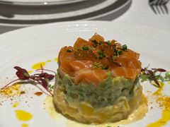 -Mogul Eatery·大亨餐酒馆
