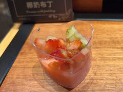 -雍容荟帝王蟹活龙虾展台自助(IFS黑金店)