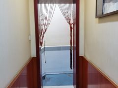 -国人川菜(李家村建东街店)