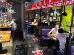 大堂-俭寨大盘鸡·缸子肉·小公鸡·新疆菜(云通店)