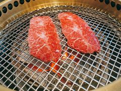 -铭牛烧肉·和牛海鲜自助(高新月牙湖店)