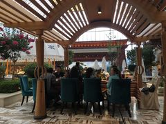-拉萨圣地天堂洲际大饭店-自助餐厅