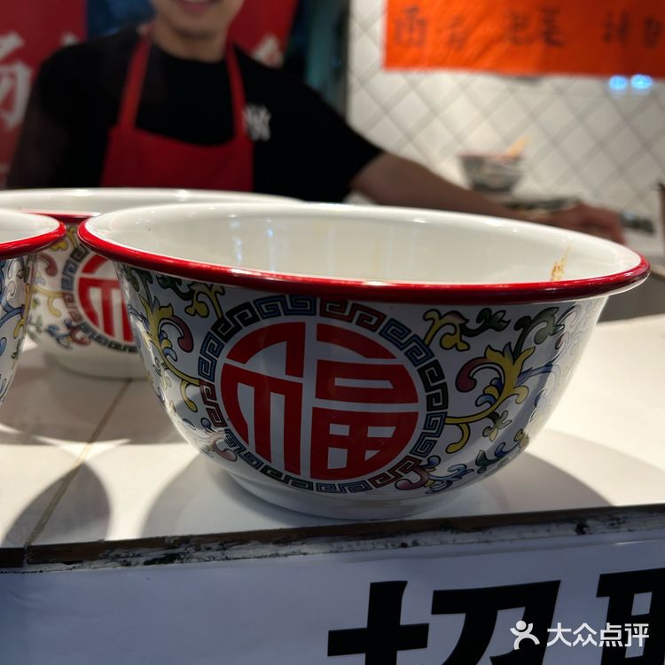 成都美食合集|鸡杂干拌和杂酱面都好吃[加油]