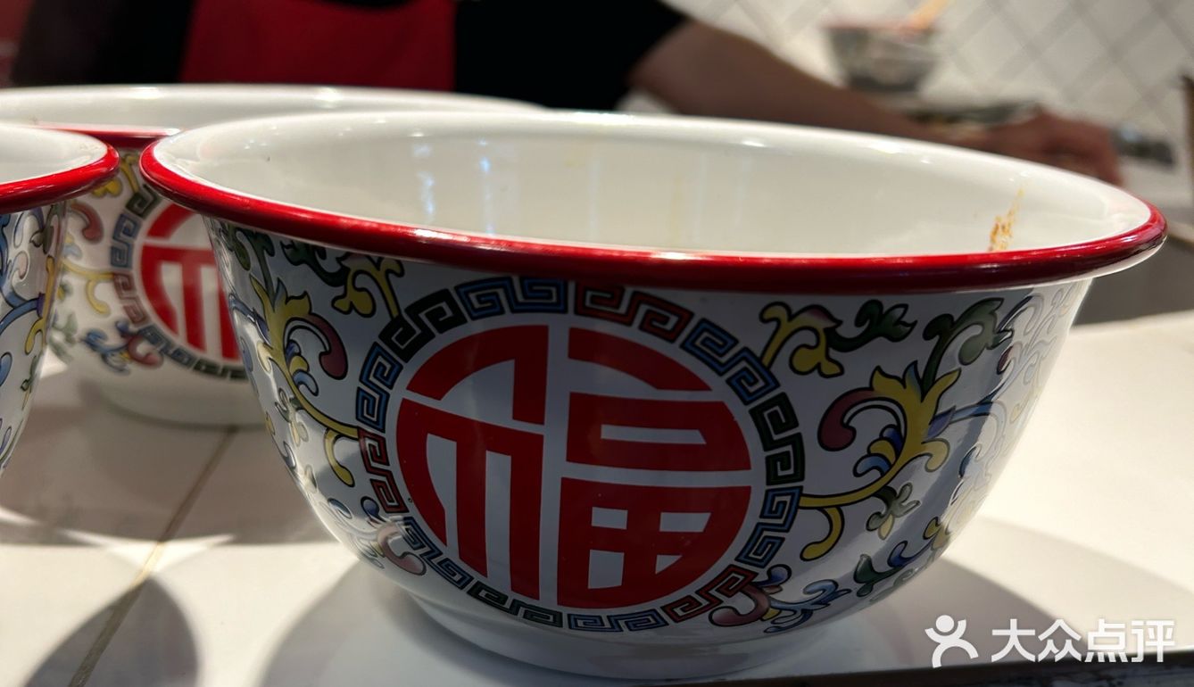 成都美食合集|鸡杂干拌和杂酱面都好吃[加油]