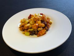 宫爆菌香鸡丁-荣公子创意菜