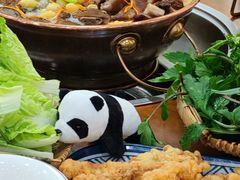 -岳记兴隆·青城腊排铜火锅(融创店)