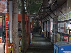 -三亚火车头万人海鲜广场