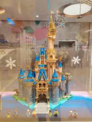 -乐高授权专卖店(济南万象城店)