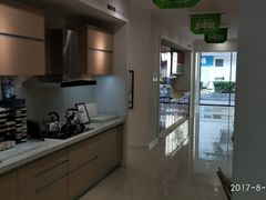 -佰丽爱家全屋定制(汶水店)