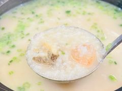 -赖厨潮汕砂锅粥